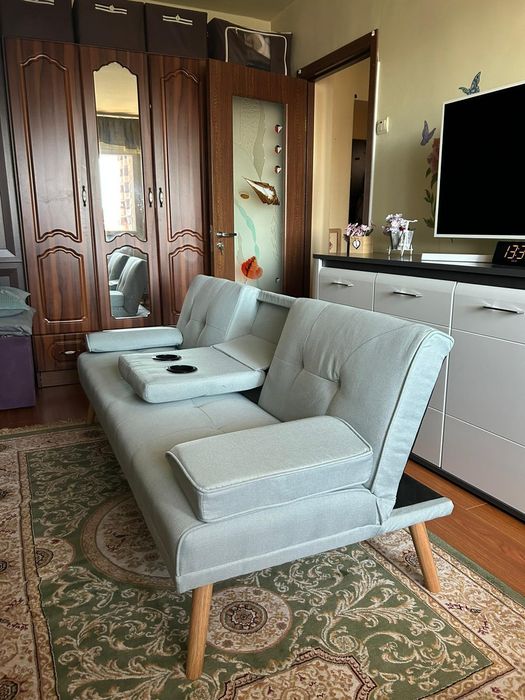 Canapea noua extensibila