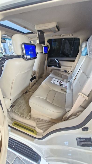 Прадо 200 vx японка 2014йил прабек 74000 краска тоза  360 камера брони