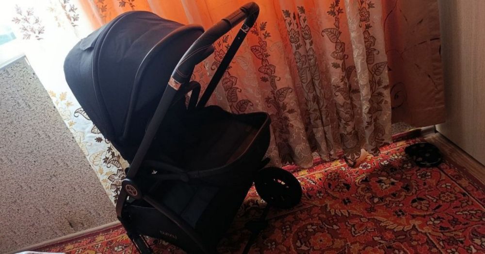 Детская коляска 2 в 1