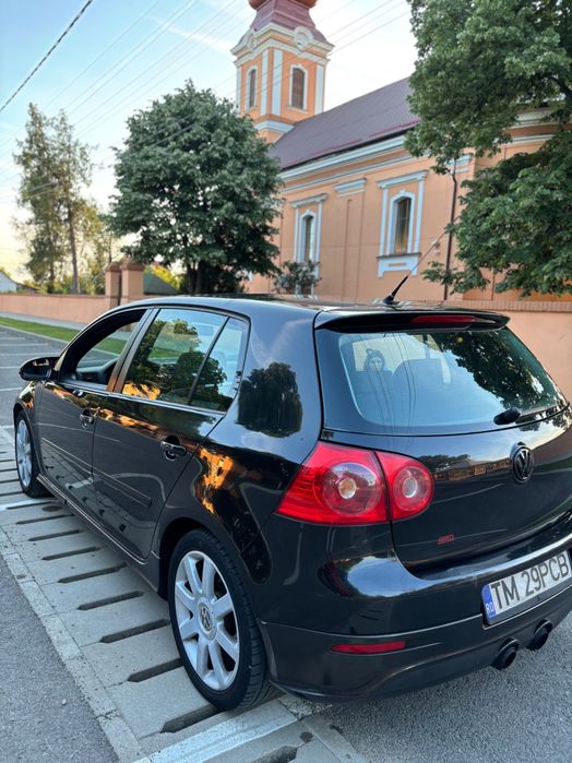 VÂND Volkswagen golf 5