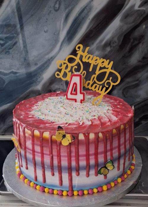 Prajituri la comanda si torturi personalizate