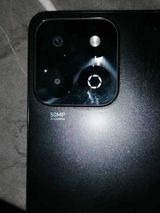 Honor 200 Smart 5G,50 MP, 300 lei neg