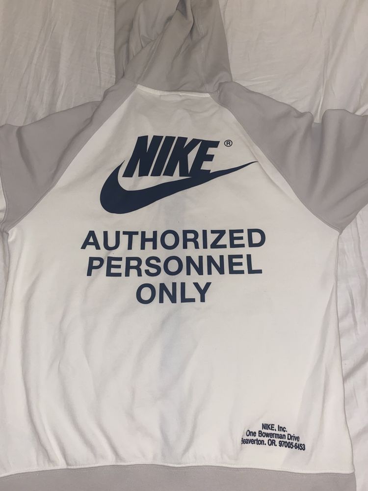 hanorac nike authorized personnel only