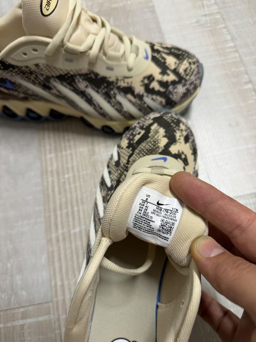 Nike Air Max DN8 Snakeskin 41,42