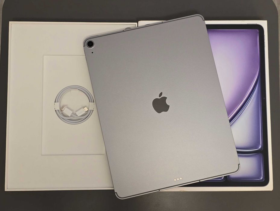 iPad Air 13", M3 (2025), 256GB, Wi-Fi + Cellular, Space Grey, nou