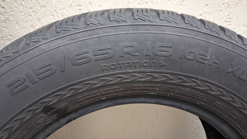 Vand 3 anvelope Nokian Weatherproof de iarna 215 65 16 an 2019