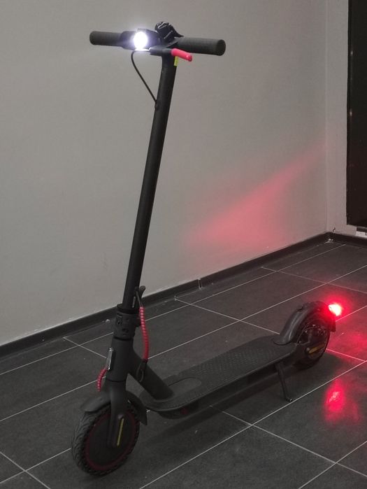 Електрическа тротинетка Xiaomi Mi Pro 2