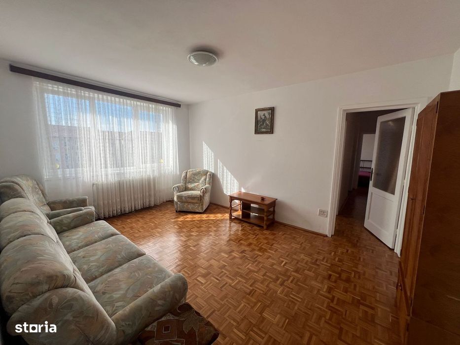Apartament 3 camere, etaj 4, pe Rahovei, balcon - disponibil urgent