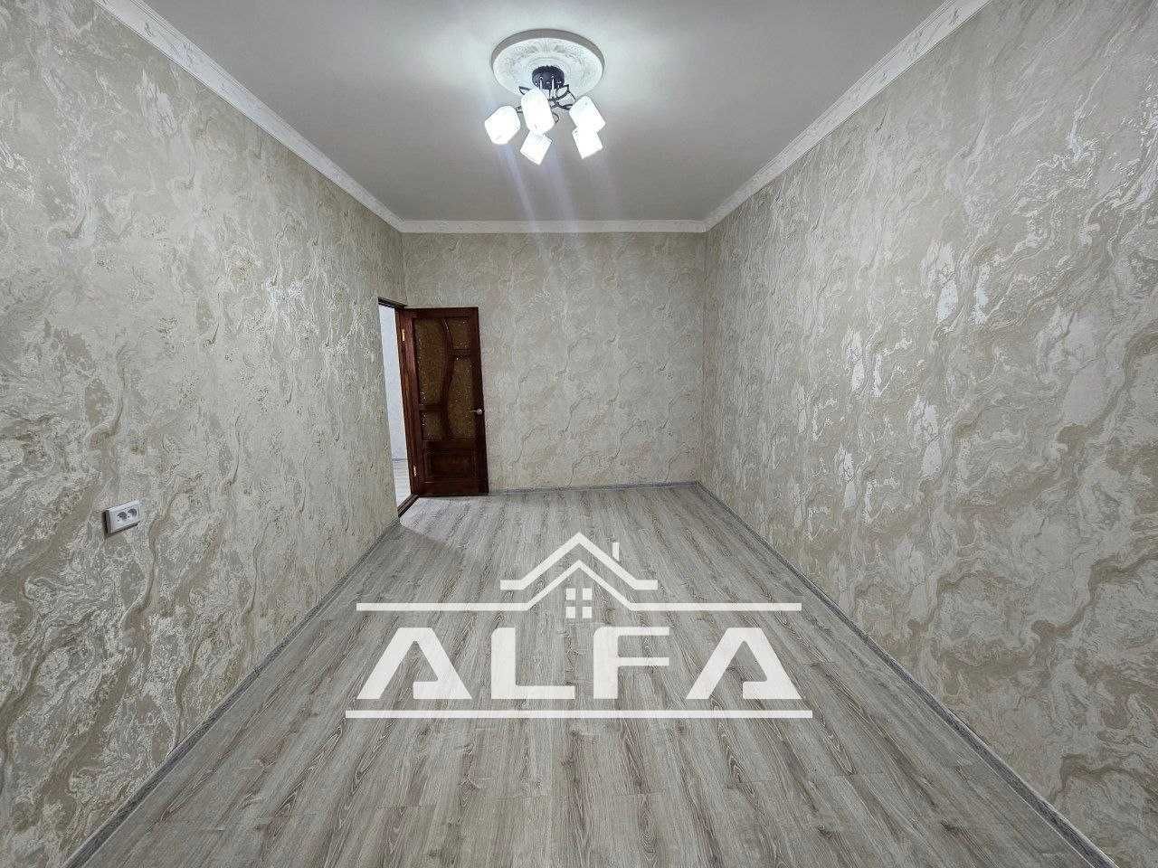 2 xonali 64m² 2-qavat sotiladi.
