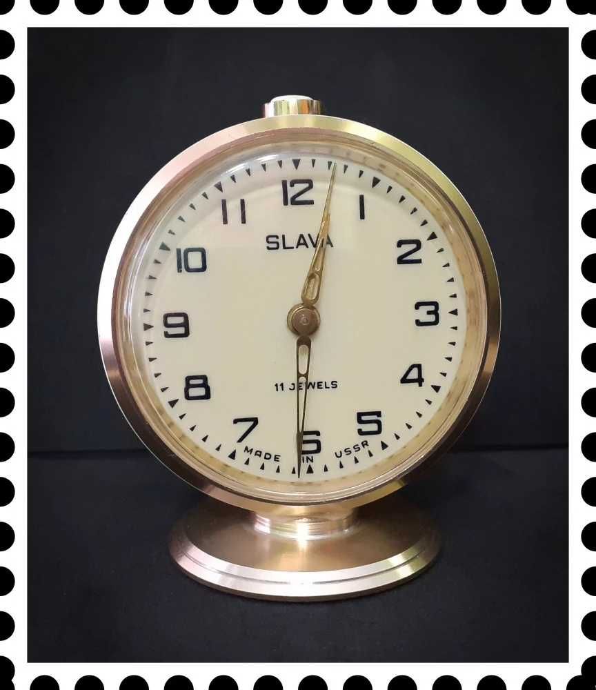 Ceas de masa mecanic SLAVA_vintage