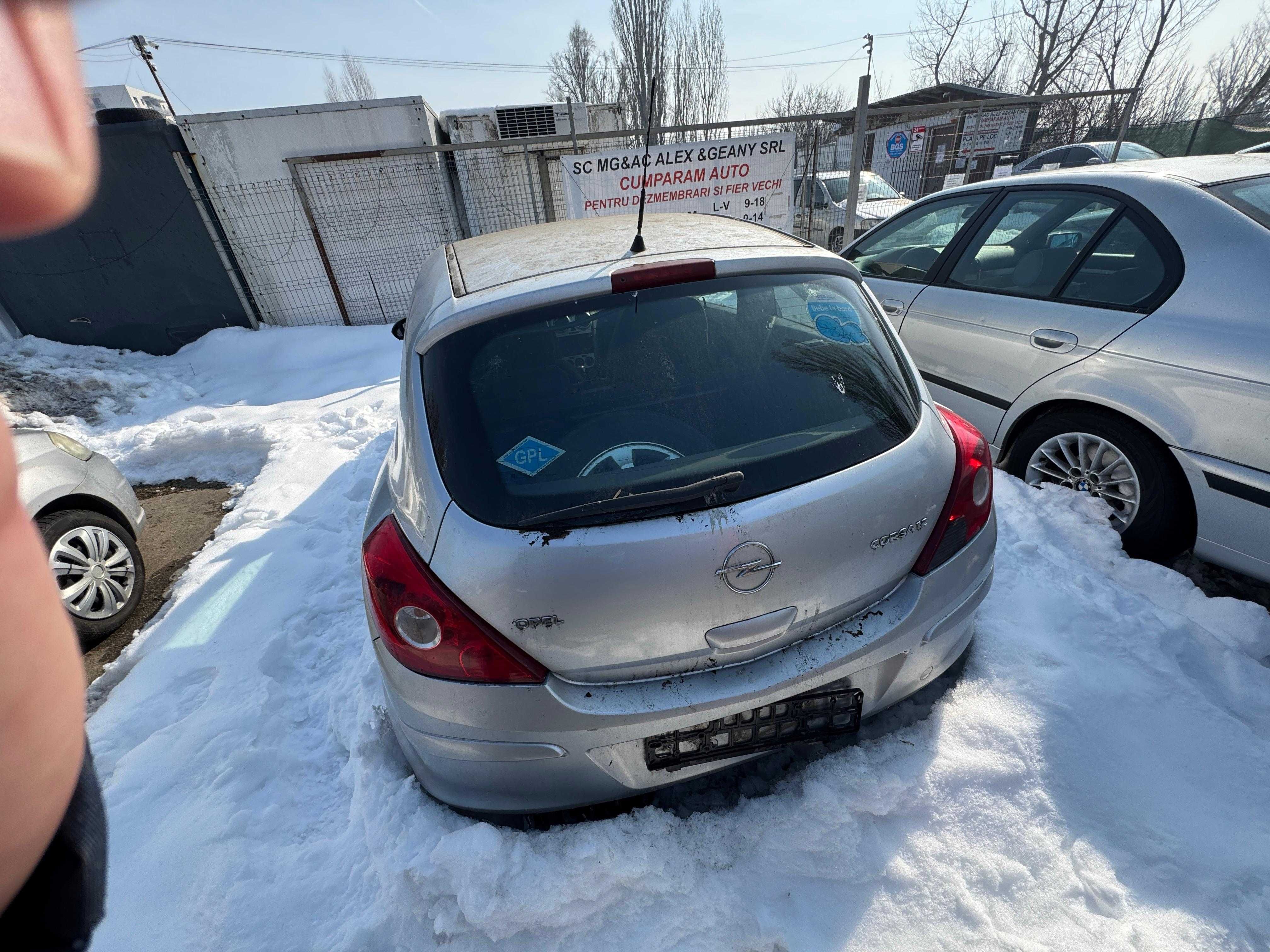 Dezmembrez OPEL CORSA D 2007 1.2 XEP GRI