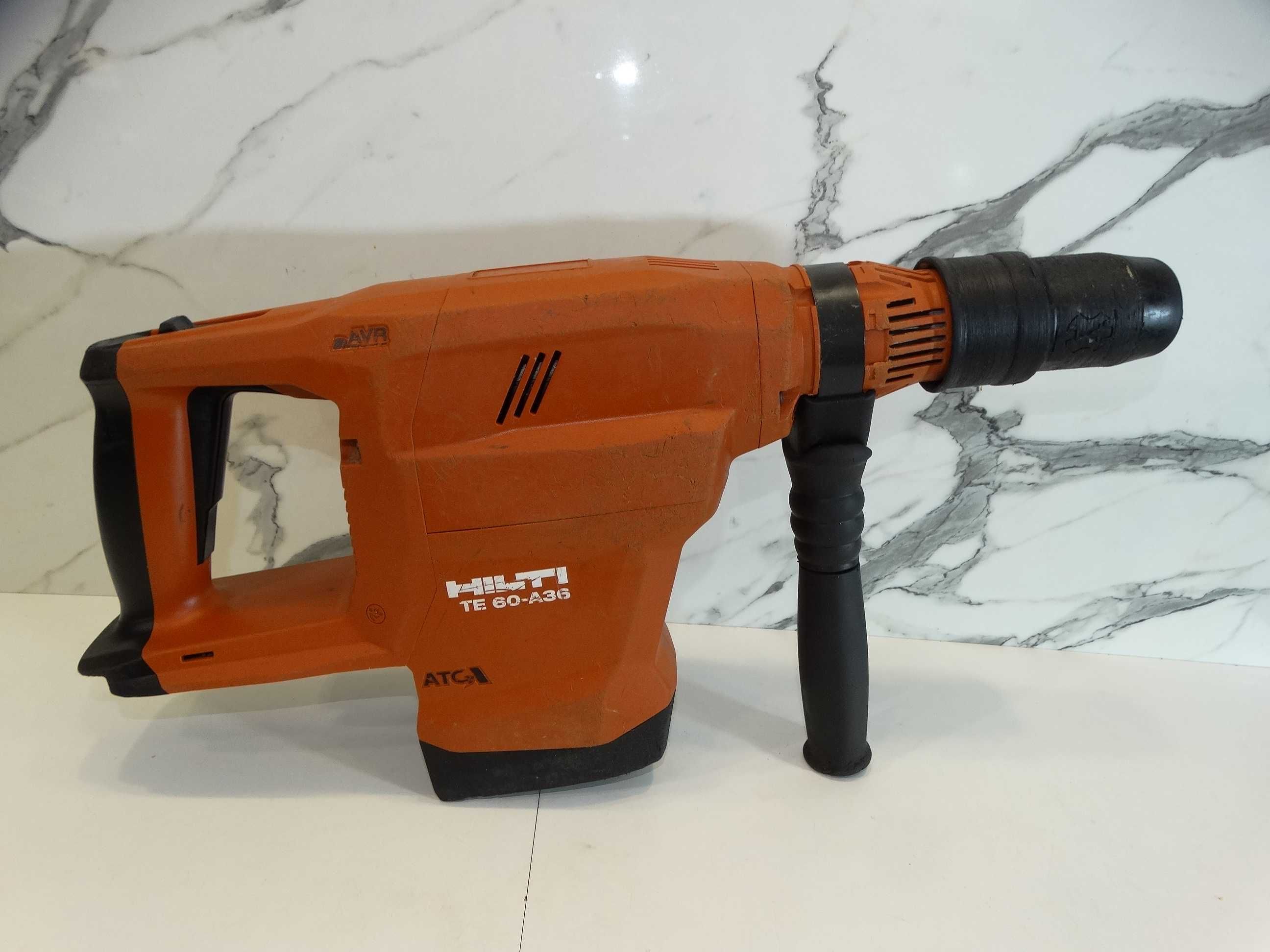 Hilti TE 60 A36 - Ударо пробивна машина - 8.1 J