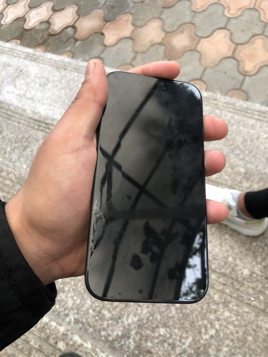 Vand sau schimb iphone 15