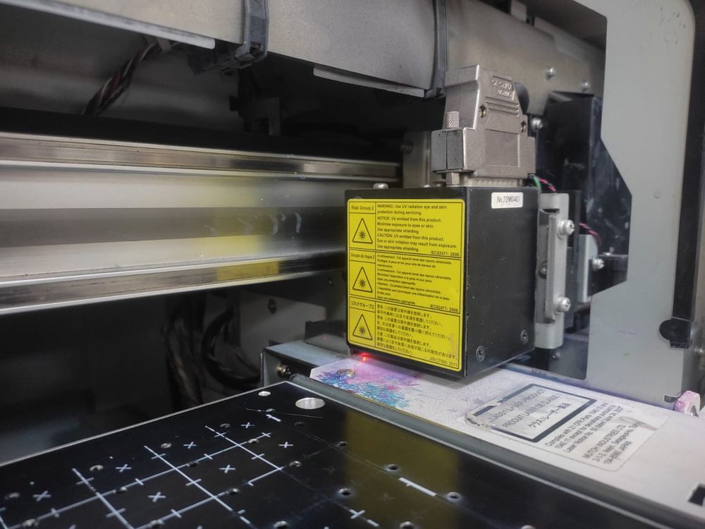 Imprimanta flatbed UV Mutoh masa 33x48cm