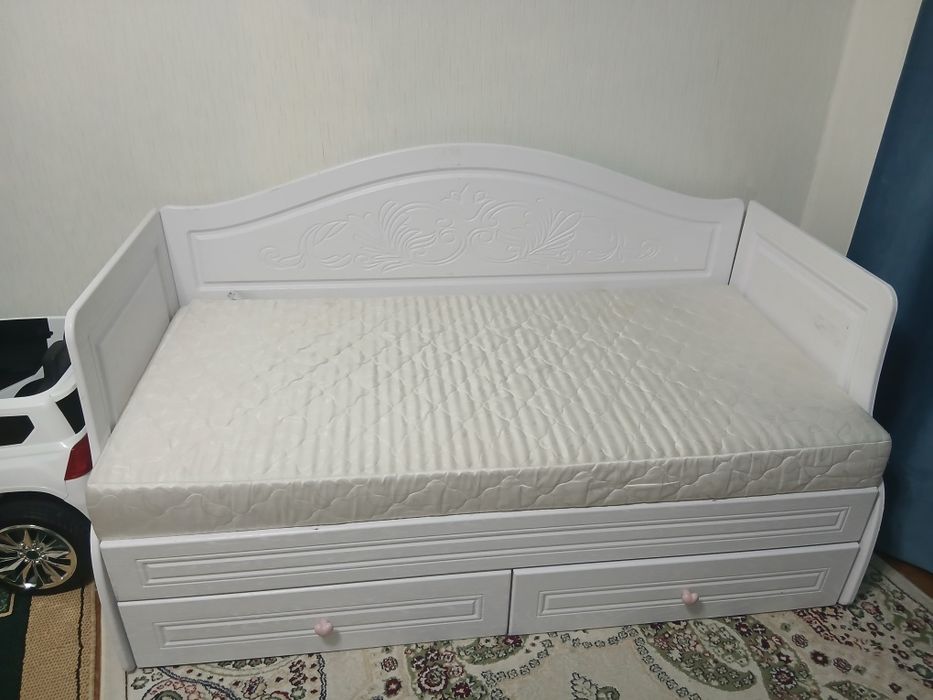 Продам детскую кровать