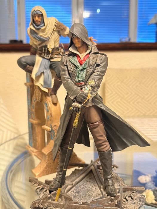 Кукли ps4 в перфектно състояние.