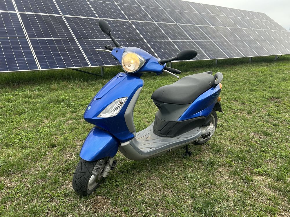 Scuter Piaggio Fly 50 cc 4T