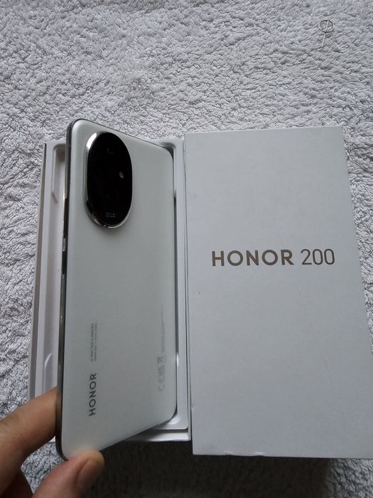 Honor 200 5G  8+8/256GB IDEAL