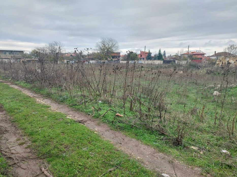 Парцел в гр.Варна с.Каменар