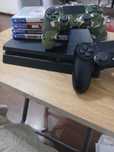 Ps 4 cu 2 manete si jocuri