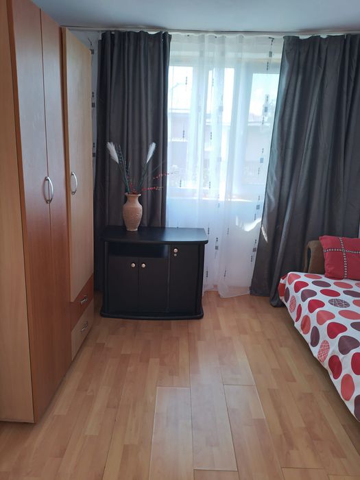 Închiriez casă comuna banana sat slatioarele aleea piscu bădești nr 10