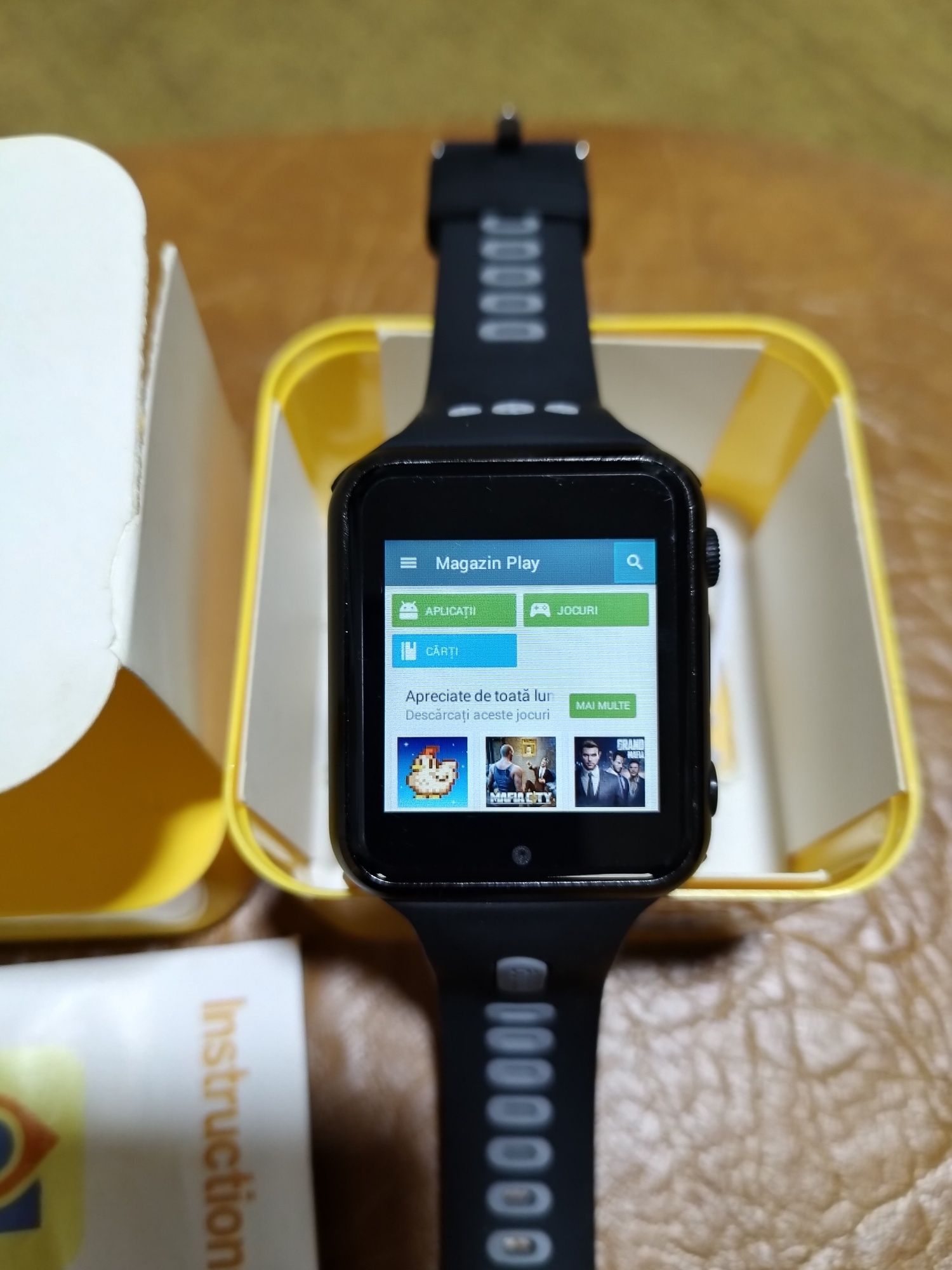 Smartwatch android si telefon cu sim