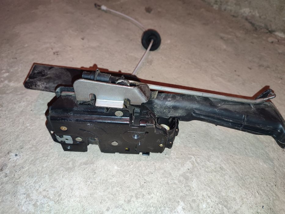 Accesorii ușa stanga față