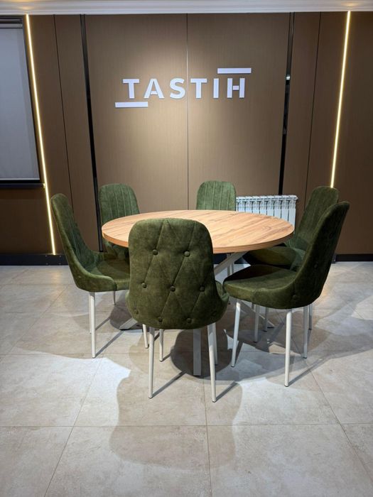 Кухонные столы и стулья