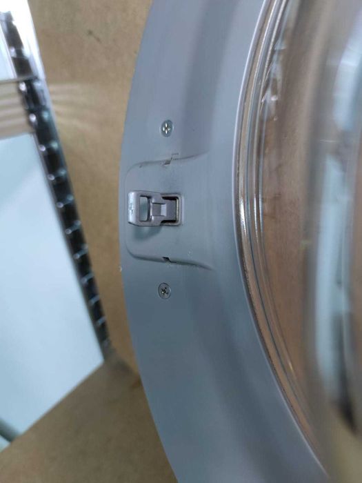 hublou,usa masina de spalat LG