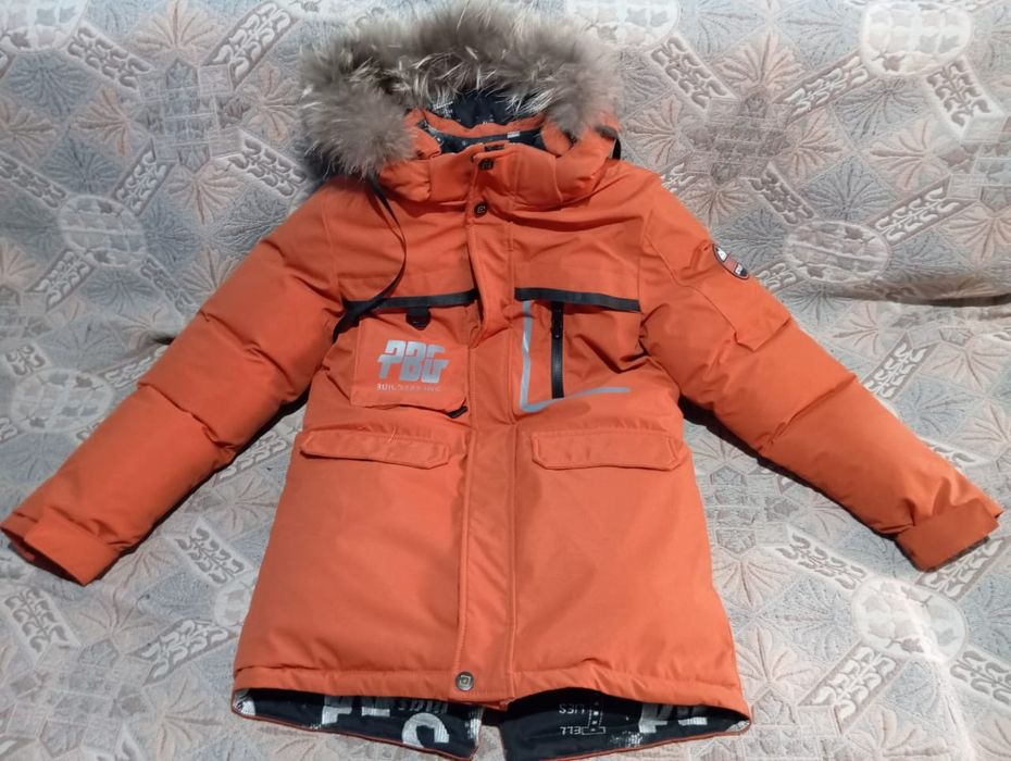 Продам Куртку на мальчика подростковая.