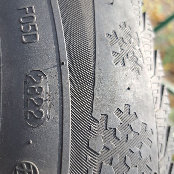 Шины зимние комплек 4шт