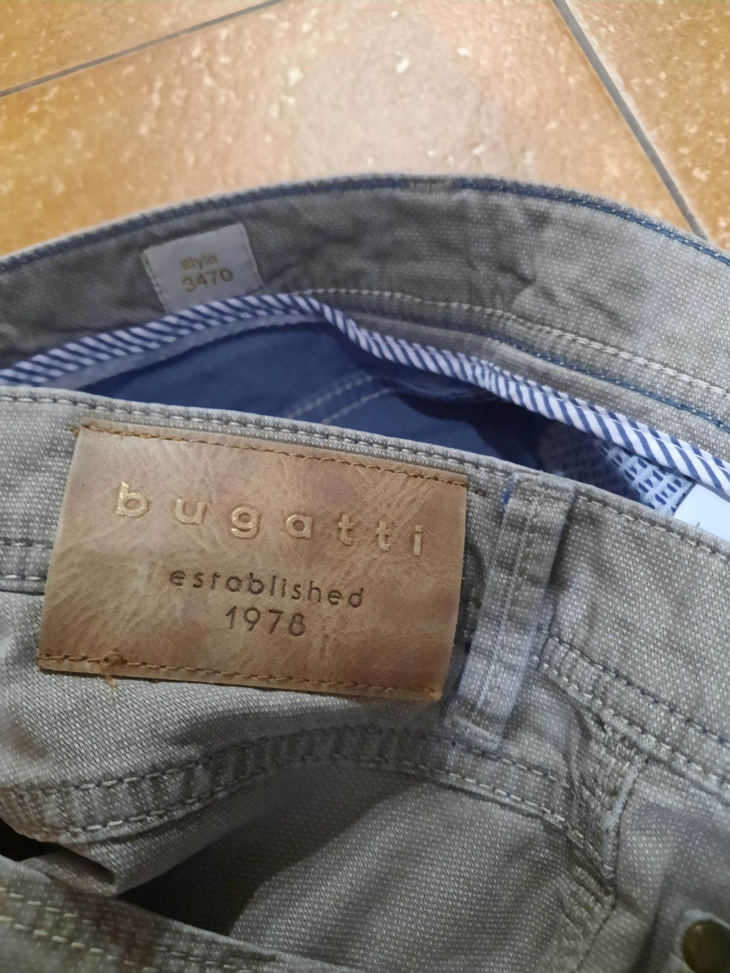 Vand pantaloni bugatti