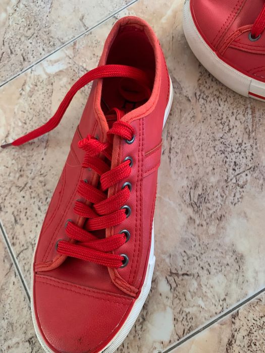 Дамски кожени кецове