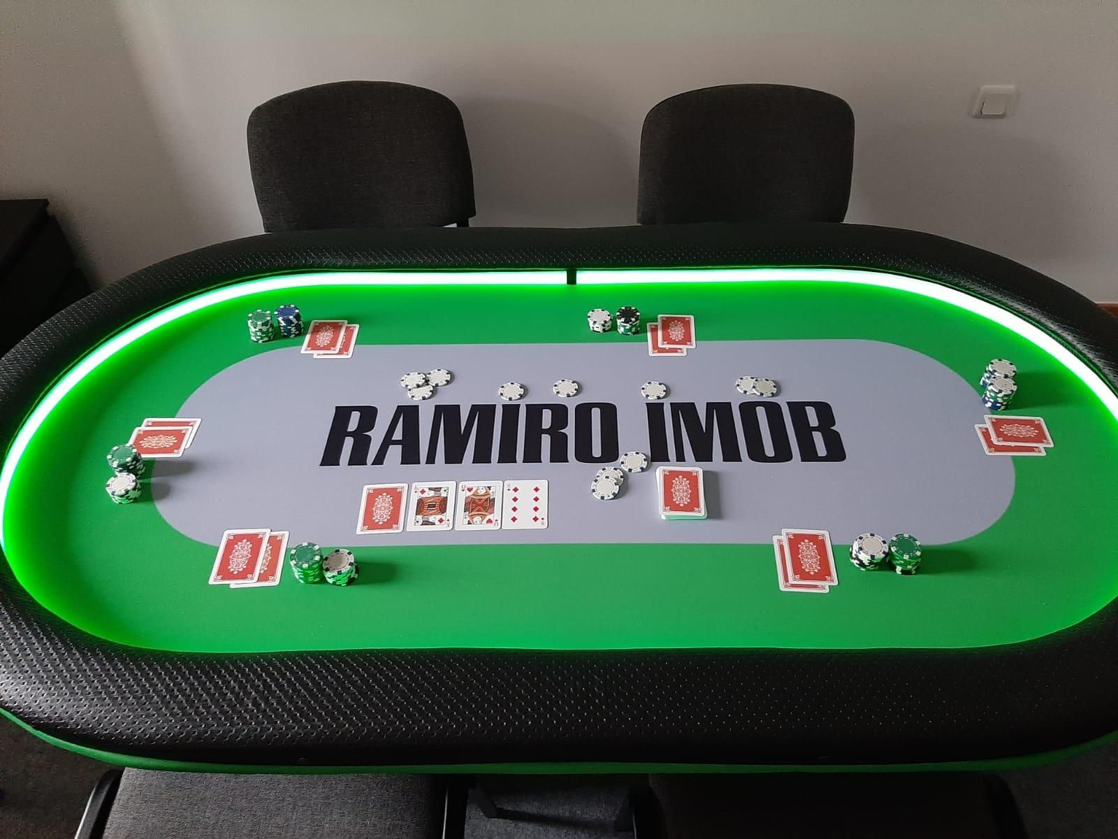 Masa de poker pe comanda