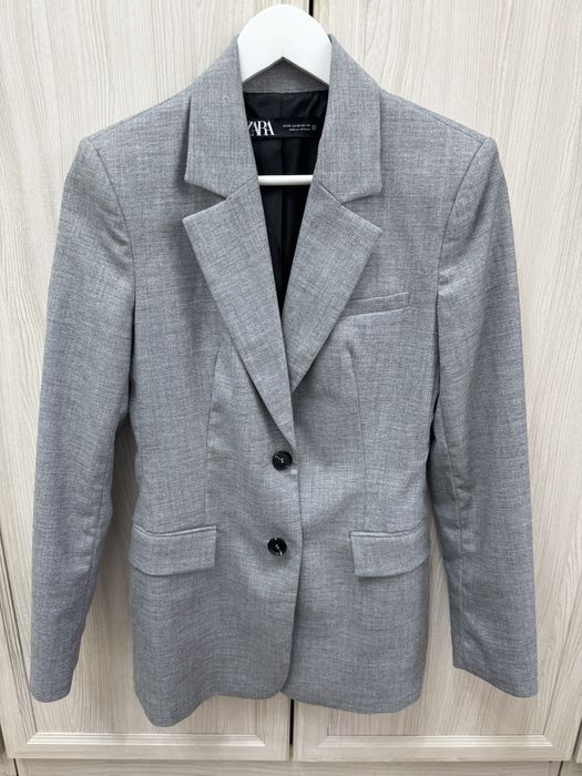 Костюм ZARA,  р-р XS (42), в отличном состоянии, 5000 тг