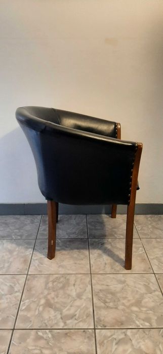 Scaun pilele vinilin - aspect vintage, foarte comod