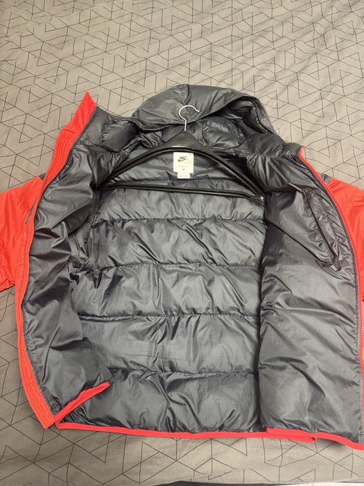 Яке Nike WindRunner Storm-Fit Primaloft размер XL
