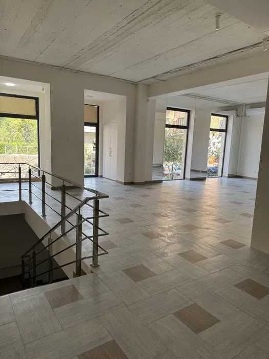 Коммерческое помещение в аренду