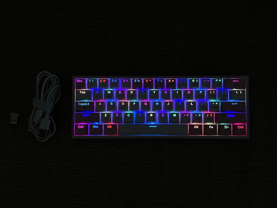 Tastatura mecanica Redragon, switch-uri rosii
