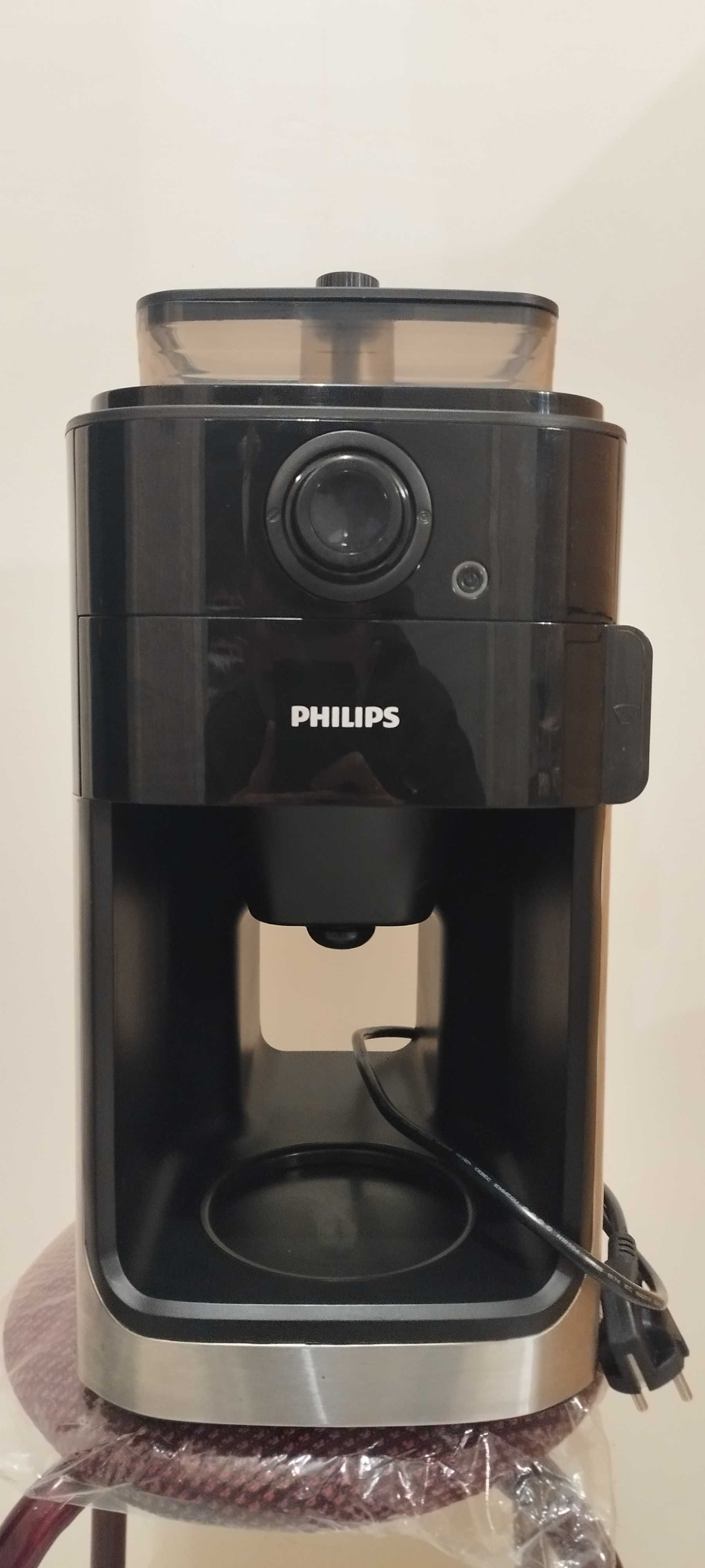 Кафе машина Philips Grind & Brew HD7769/00