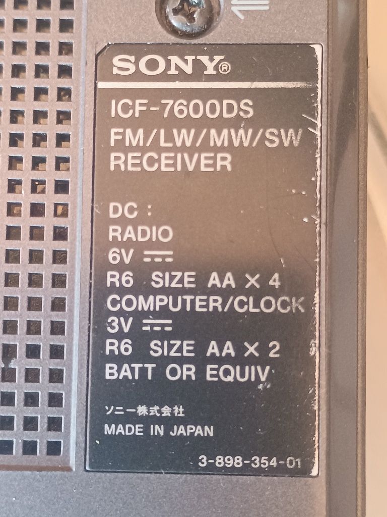SONY model: icf-w7600DS