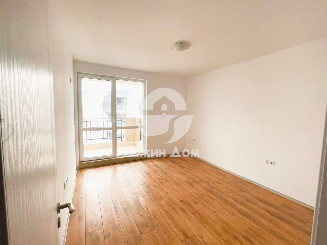 Продава се Двустаен апартамент в Свети Влас - 58 кв.м за 1725 €/кв.м - Снимка #5
