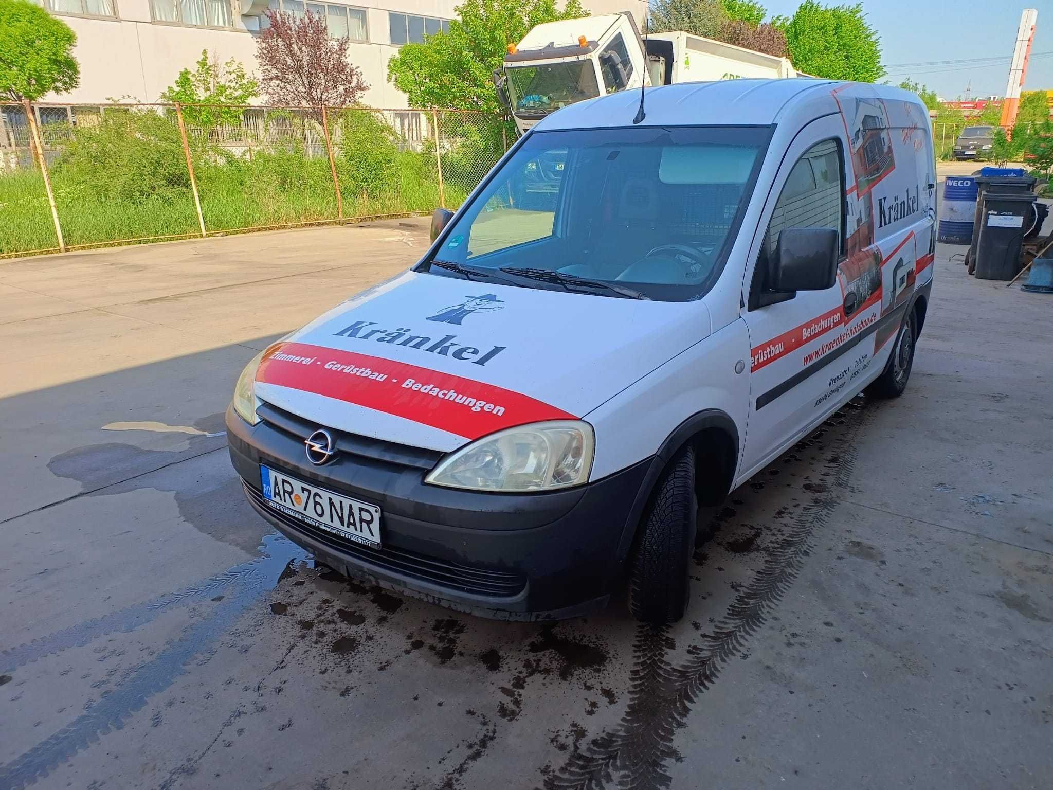 Vând Opel combo 2008