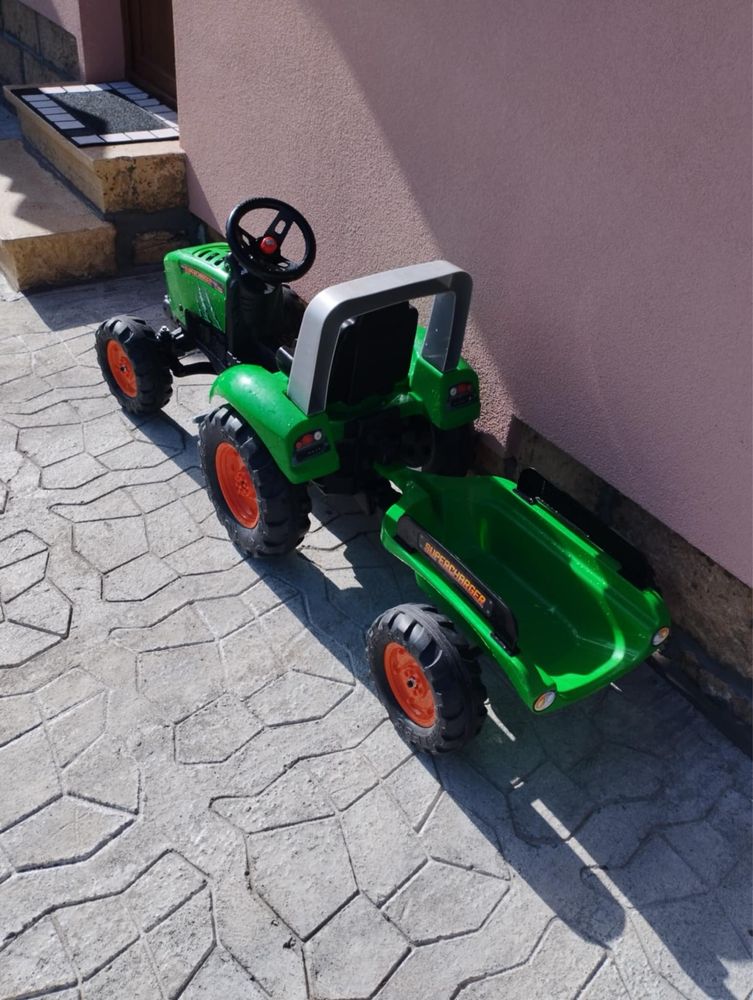Детски трактор.
