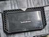 2 amplificatoare audio statii auto Rockford Fosgate