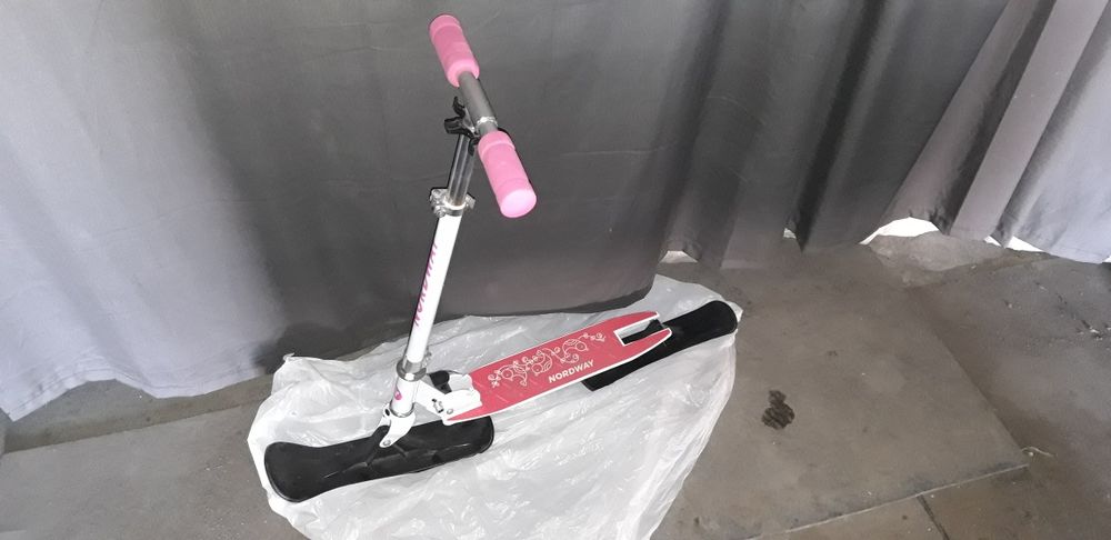 Продам самокат- снегокат Nordway.