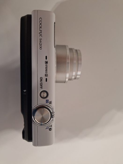Цифров фотоапаратNikon Coolpix S6200