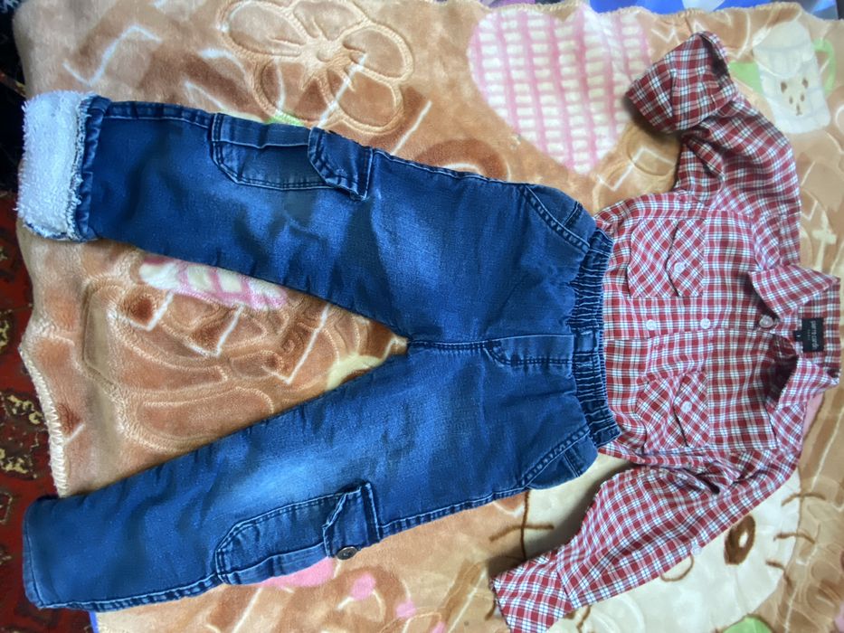 Детские теплые джинсы и рубашка