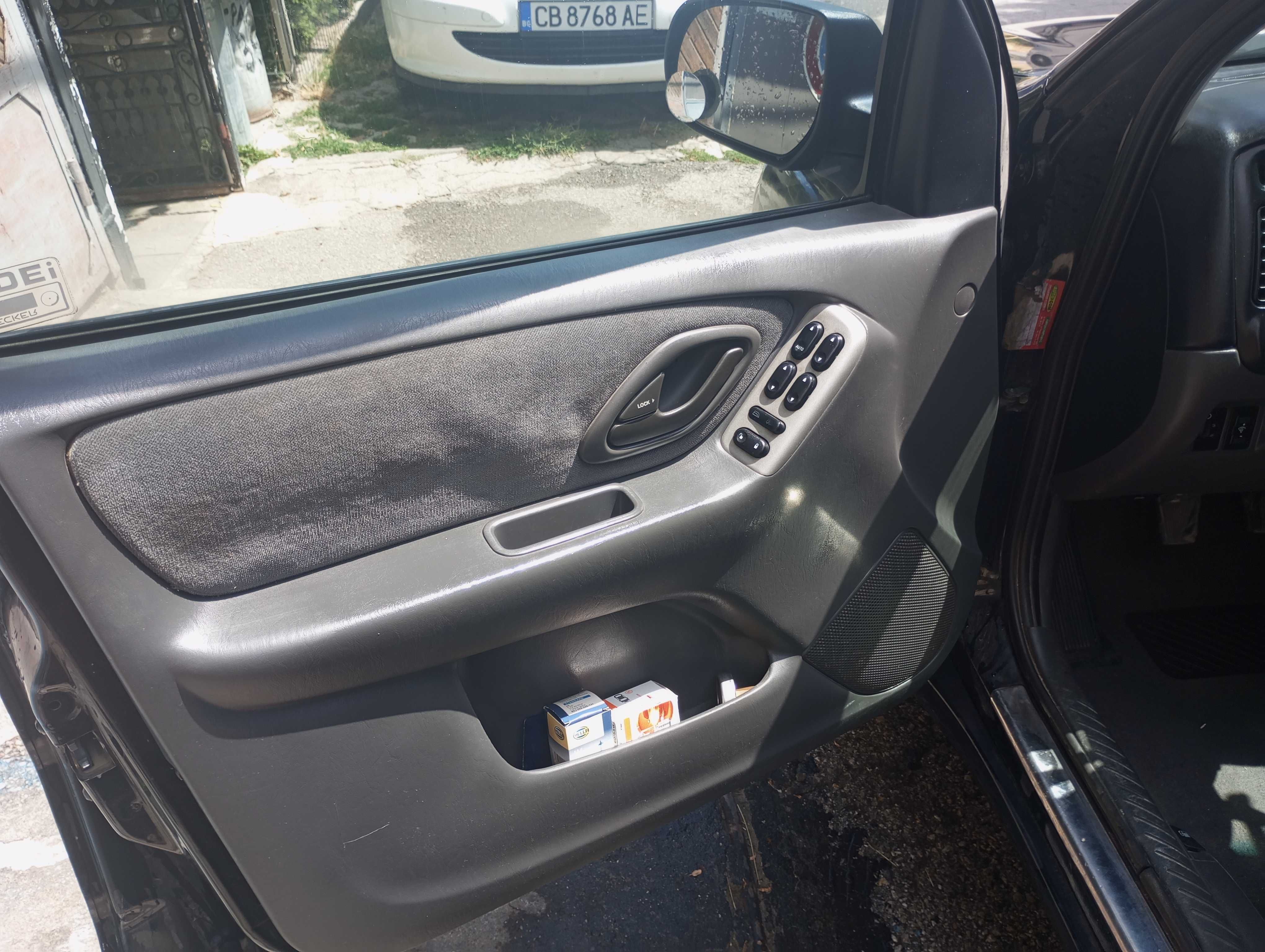 Mazda Tribute 2.0