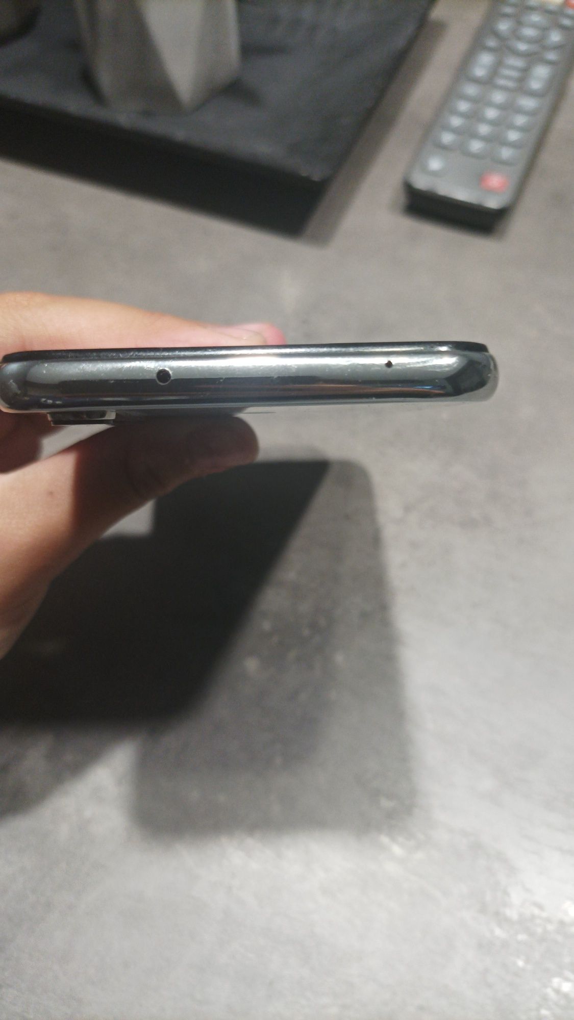 Продавам Redmi note 8T